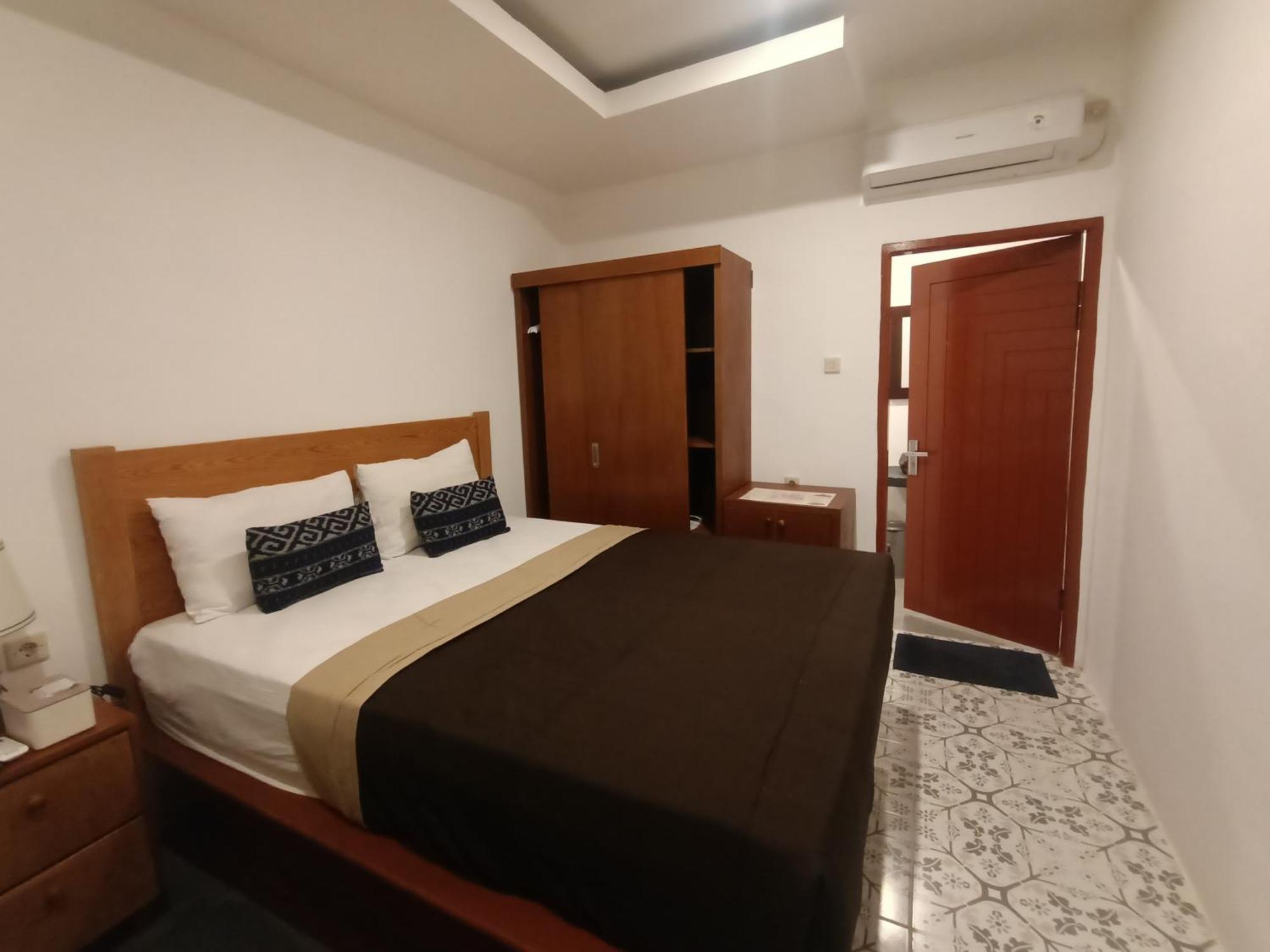 Attara Inn Senggigi Exterior foto